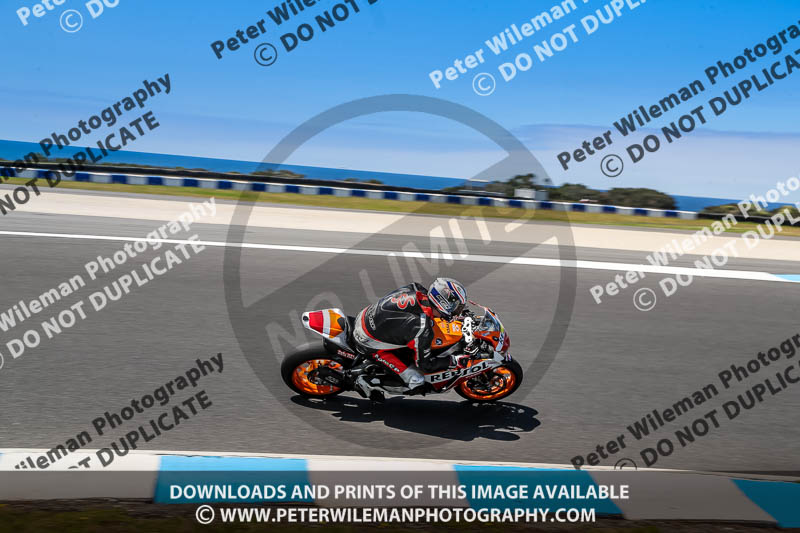 07th to 9th January 2019;Phillip Island;event digital images;motorbikes;no limits;peter wileman photography;trackday;trackday digital images