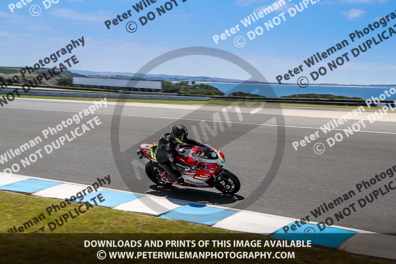 07th to 9th January 2019;Phillip Island;event digital images;motorbikes;no limits;peter wileman photography;trackday;trackday digital images