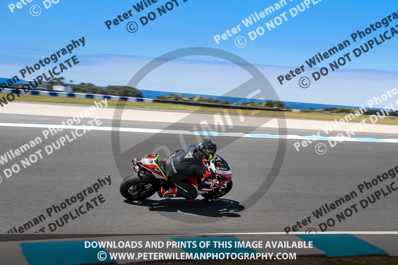 07th to 9th January 2019;Phillip Island;event digital images;motorbikes;no limits;peter wileman photography;trackday;trackday digital images