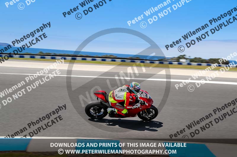 07th to 9th January 2019;Phillip Island;event digital images;motorbikes;no limits;peter wileman photography;trackday;trackday digital images