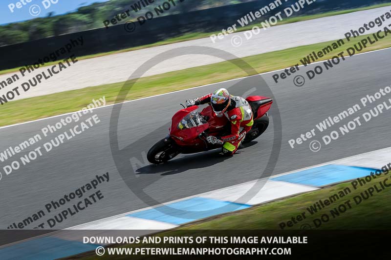 07th to 9th January 2019;Phillip Island;event digital images;motorbikes;no limits;peter wileman photography;trackday;trackday digital images