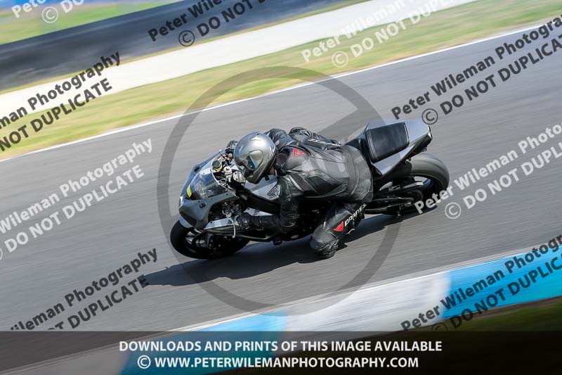 07th to 9th January 2019;Phillip Island;event digital images;motorbikes;no limits;peter wileman photography;trackday;trackday digital images