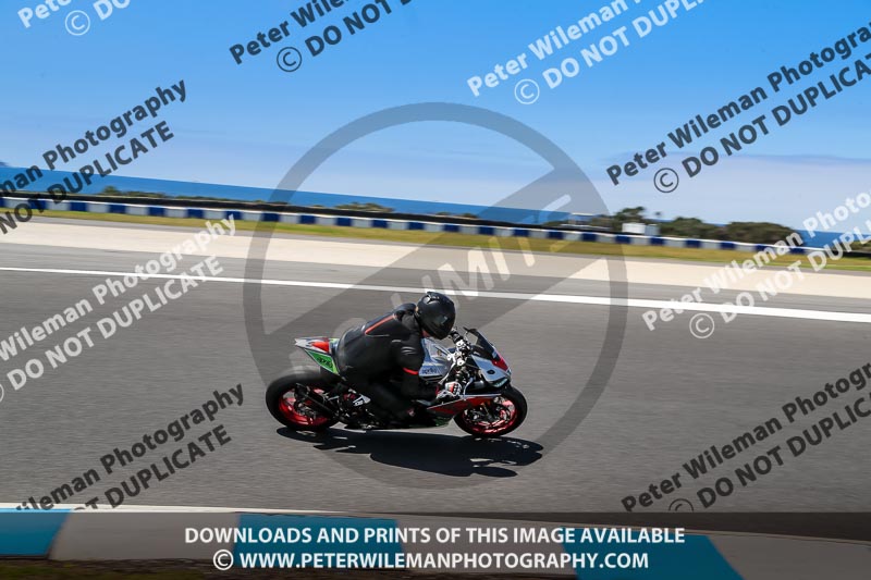 07th to 9th January 2019;Phillip Island;event digital images;motorbikes;no limits;peter wileman photography;trackday;trackday digital images