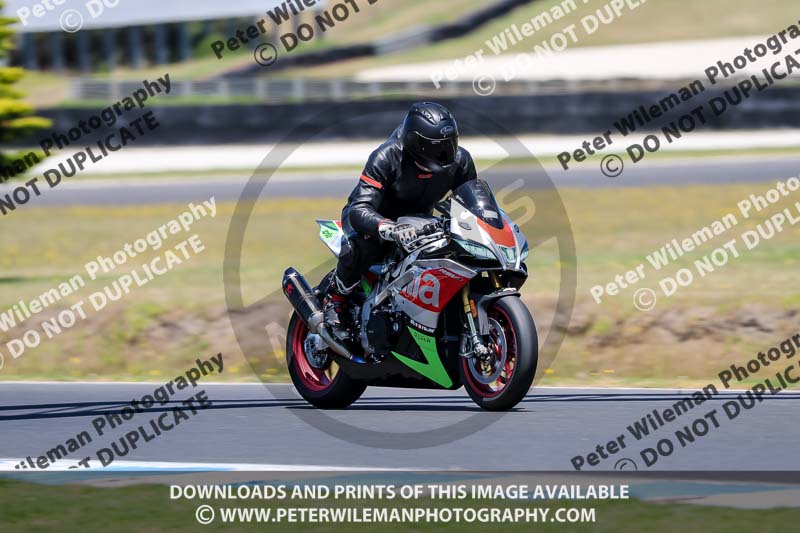 07th to 9th January 2019;Phillip Island;event digital images;motorbikes;no limits;peter wileman photography;trackday;trackday digital images