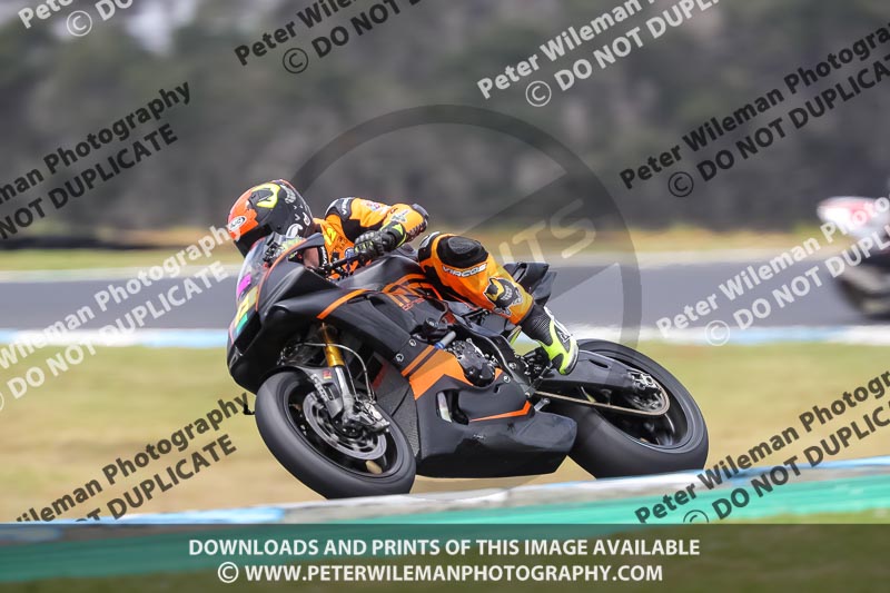 07th to 9th January 2019;Phillip Island;event digital images;motorbikes;no limits;peter wileman photography;trackday;trackday digital images