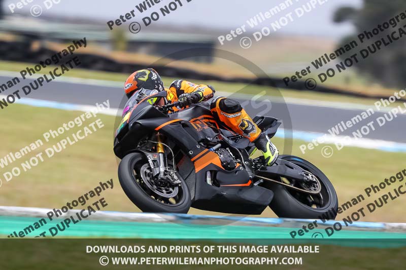 07th to 9th January 2019;Phillip Island;event digital images;motorbikes;no limits;peter wileman photography;trackday;trackday digital images