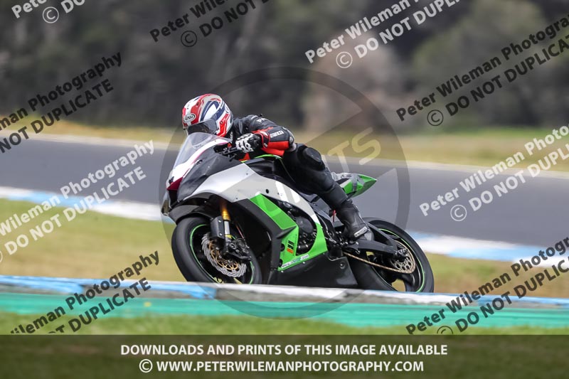 07th to 9th January 2019;Phillip Island;event digital images;motorbikes;no limits;peter wileman photography;trackday;trackday digital images