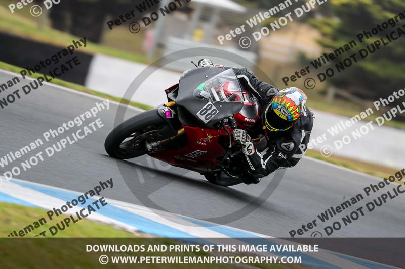 07th to 9th January 2019;Phillip Island;event digital images;motorbikes;no limits;peter wileman photography;trackday;trackday digital images