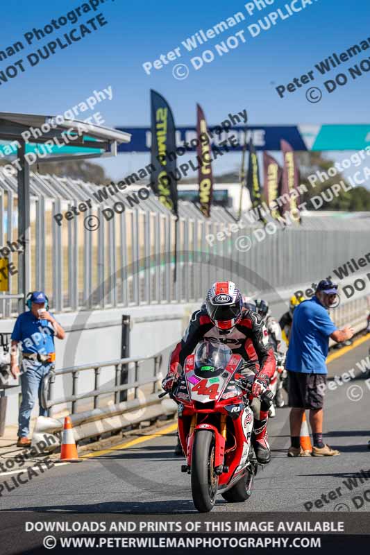 07th to 9th January 2019;Phillip Island;event digital images;motorbikes;no limits;peter wileman photography;trackday;trackday digital images