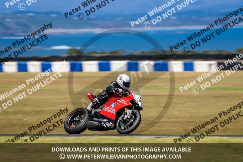 07th to 9th January 2019;Phillip Island;event digital images;motorbikes;no limits;peter wileman photography;trackday;trackday digital images