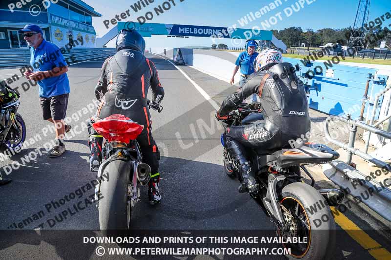 07th to 9th January 2019;Phillip Island;event digital images;motorbikes;no limits;peter wileman photography;trackday;trackday digital images