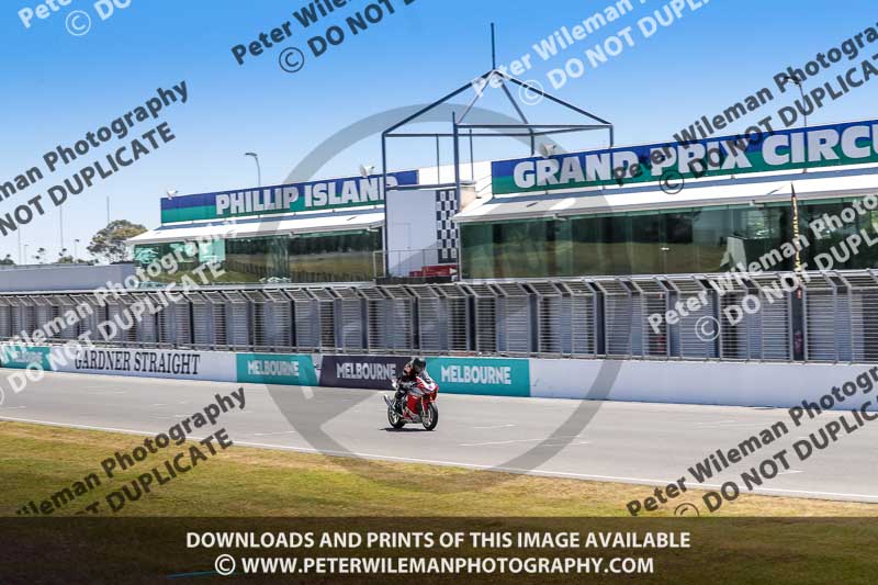 07th to 9th January 2019;Phillip Island;event digital images;motorbikes;no limits;peter wileman photography;trackday;trackday digital images