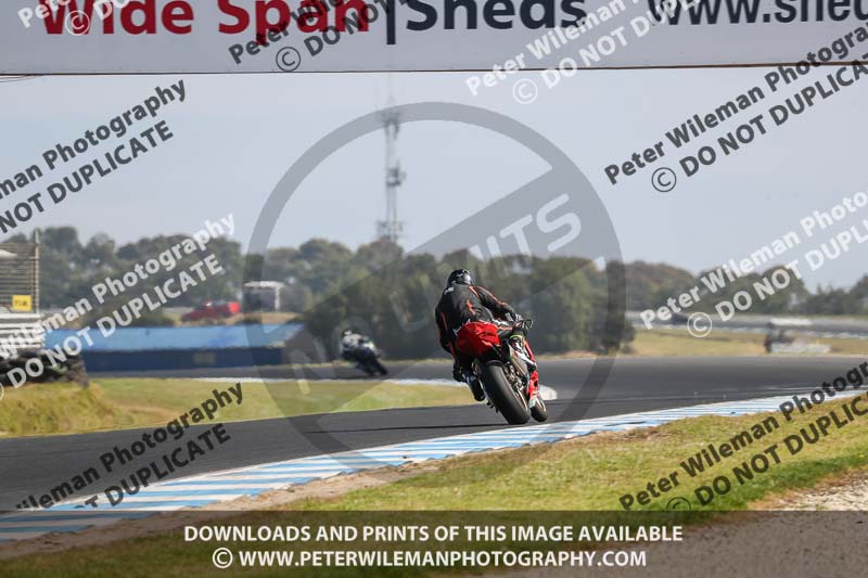 07th to 9th January 2019;Phillip Island;event digital images;motorbikes;no limits;peter wileman photography;trackday;trackday digital images