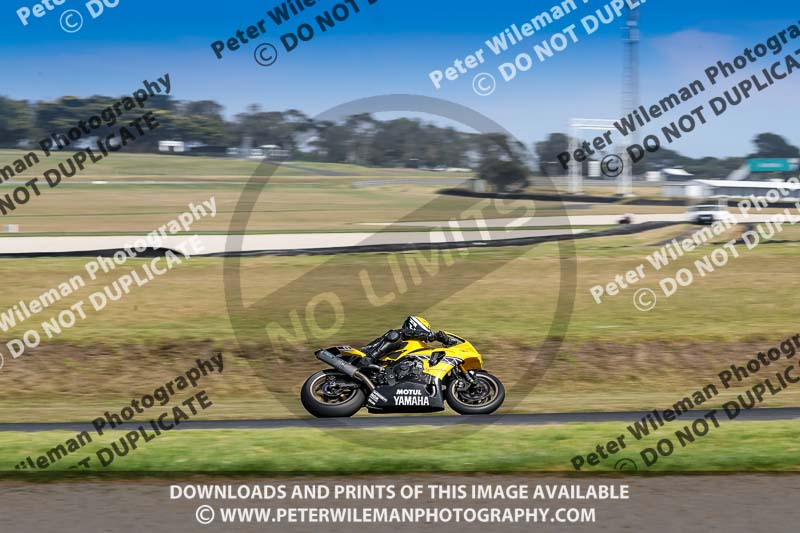 07th to 9th January 2019;Phillip Island;event digital images;motorbikes;no limits;peter wileman photography;trackday;trackday digital images