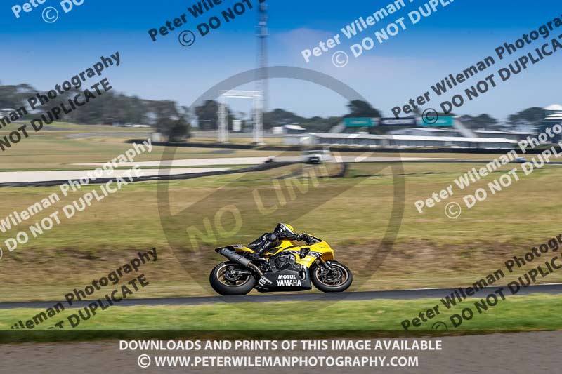 07th to 9th January 2019;Phillip Island;event digital images;motorbikes;no limits;peter wileman photography;trackday;trackday digital images