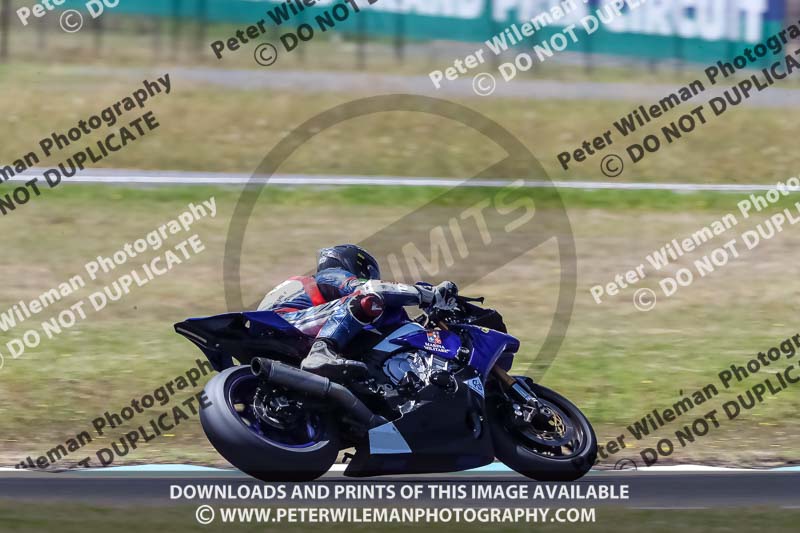 07th to 9th January 2019;Phillip Island;event digital images;motorbikes;no limits;peter wileman photography;trackday;trackday digital images