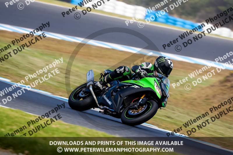 07th to 9th January 2019;Phillip Island;event digital images;motorbikes;no limits;peter wileman photography;trackday;trackday digital images