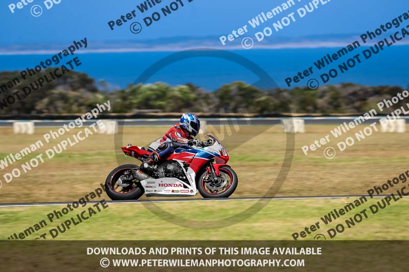 07th to 9th January 2019;Phillip Island;event digital images;motorbikes;no limits;peter wileman photography;trackday;trackday digital images