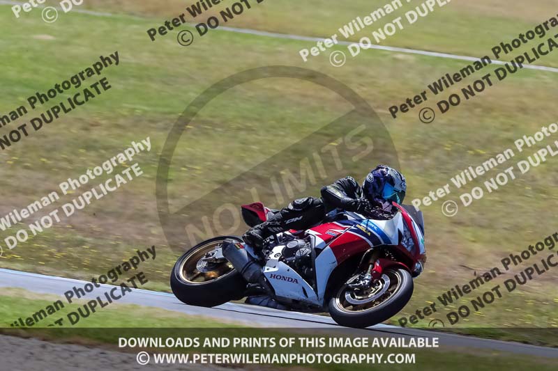 07th to 9th January 2019;Phillip Island;event digital images;motorbikes;no limits;peter wileman photography;trackday;trackday digital images