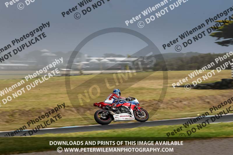 07th to 9th January 2019;Phillip Island;event digital images;motorbikes;no limits;peter wileman photography;trackday;trackday digital images