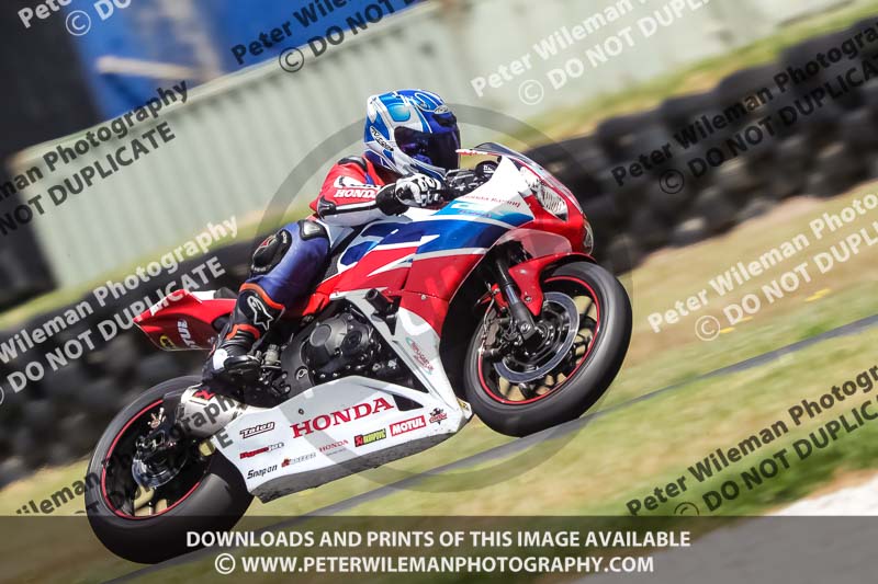 07th to 9th January 2019;Phillip Island;event digital images;motorbikes;no limits;peter wileman photography;trackday;trackday digital images