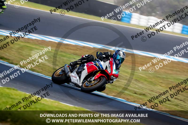 07th to 9th January 2019;Phillip Island;event digital images;motorbikes;no limits;peter wileman photography;trackday;trackday digital images