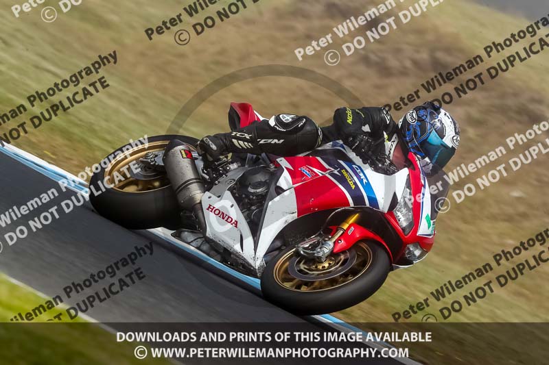 07th to 9th January 2019;Phillip Island;event digital images;motorbikes;no limits;peter wileman photography;trackday;trackday digital images