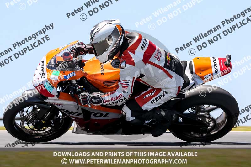 07th to 9th January 2019;Phillip Island;event digital images;motorbikes;no limits;peter wileman photography;trackday;trackday digital images