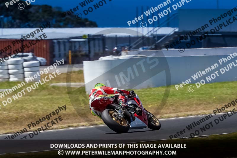 07th to 9th January 2019;Phillip Island;event digital images;motorbikes;no limits;peter wileman photography;trackday;trackday digital images