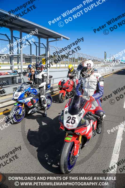 07th to 9th January 2019;Phillip Island;event digital images;motorbikes;no limits;peter wileman photography;trackday;trackday digital images