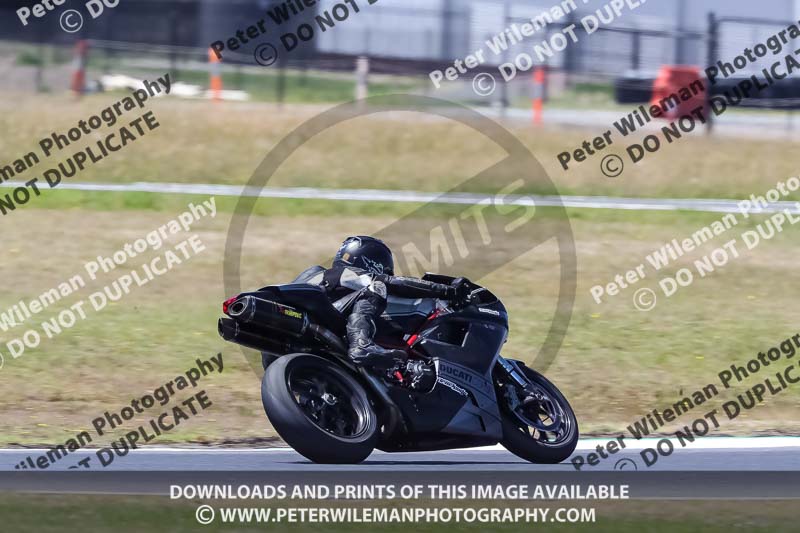 07th to 9th January 2019;Phillip Island;event digital images;motorbikes;no limits;peter wileman photography;trackday;trackday digital images