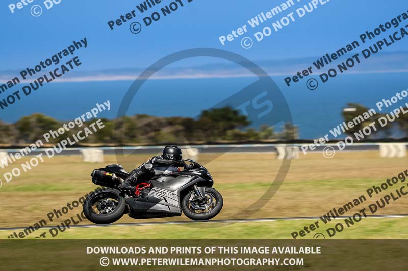 07th to 9th January 2019;Phillip Island;event digital images;motorbikes;no limits;peter wileman photography;trackday;trackday digital images