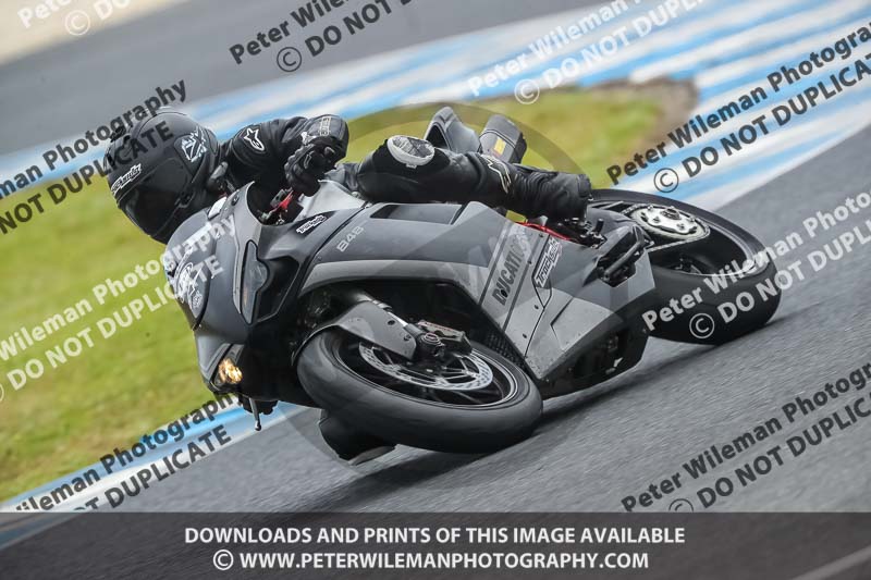 07th to 9th January 2019;Phillip Island;event digital images;motorbikes;no limits;peter wileman photography;trackday;trackday digital images