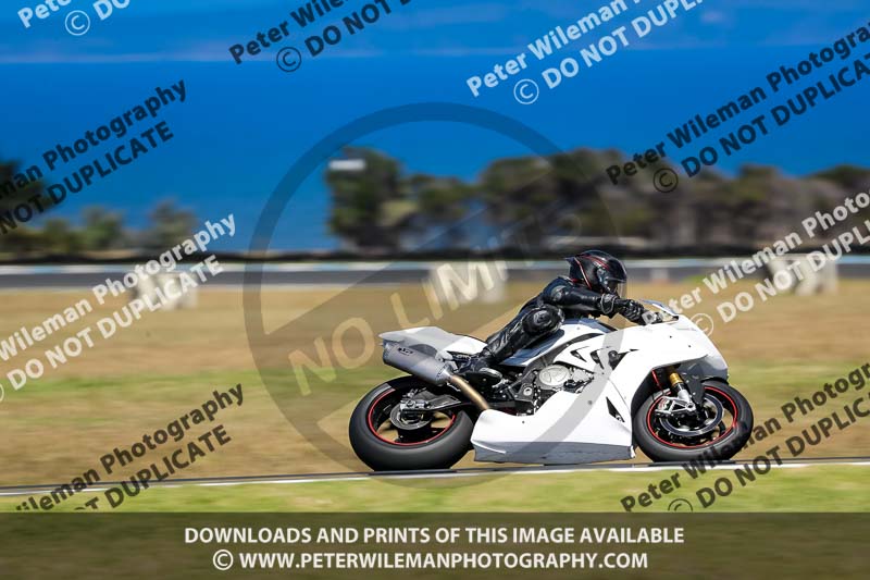 07th to 9th January 2019;Phillip Island;event digital images;motorbikes;no limits;peter wileman photography;trackday;trackday digital images