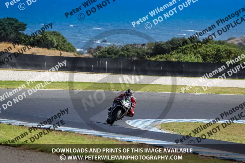 07th to 9th January 2019;Phillip Island;event digital images;motorbikes;no limits;peter wileman photography;trackday;trackday digital images