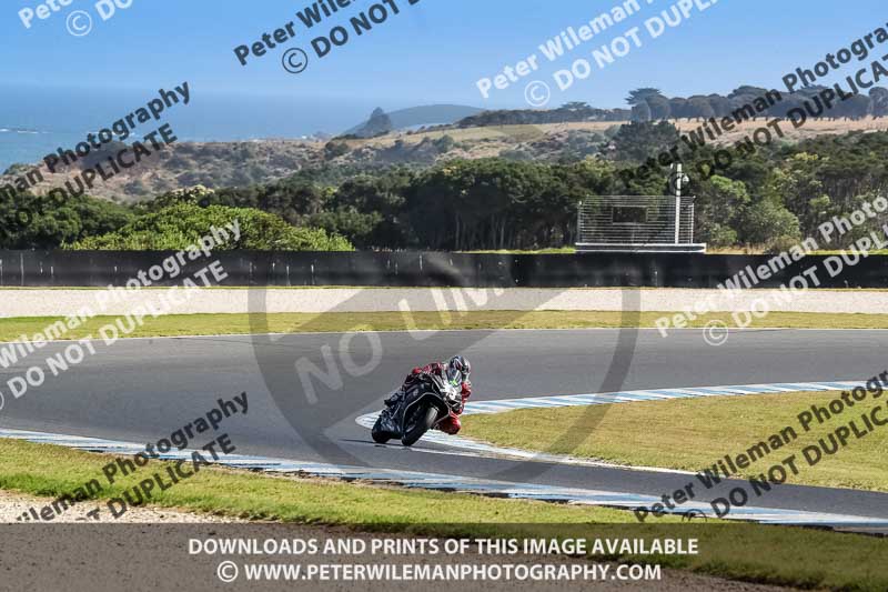 07th to 9th January 2019;Phillip Island;event digital images;motorbikes;no limits;peter wileman photography;trackday;trackday digital images