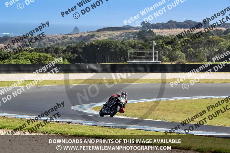 07th to 9th January 2019;Phillip Island;event digital images;motorbikes;no limits;peter wileman photography;trackday;trackday digital images