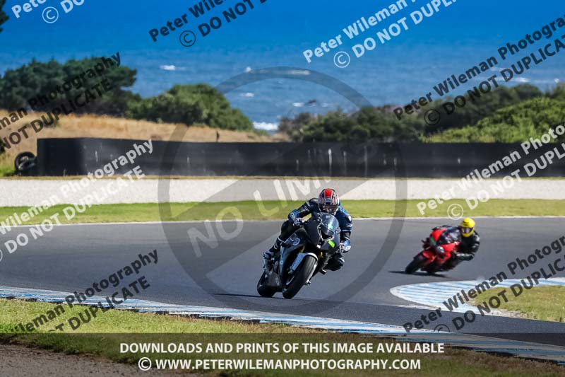 07th to 9th January 2019;Phillip Island;event digital images;motorbikes;no limits;peter wileman photography;trackday;trackday digital images