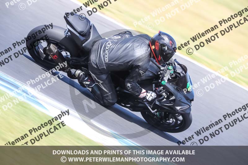 07th to 9th January 2019;Phillip Island;event digital images;motorbikes;no limits;peter wileman photography;trackday;trackday digital images