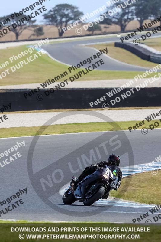 07th to 9th January 2019;Phillip Island;event digital images;motorbikes;no limits;peter wileman photography;trackday;trackday digital images