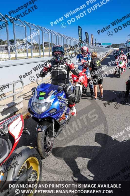 07th to 9th January 2019;Phillip Island;event digital images;motorbikes;no limits;peter wileman photography;trackday;trackday digital images