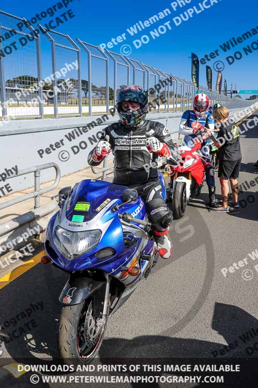 07th to 9th January 2019;Phillip Island;event digital images;motorbikes;no limits;peter wileman photography;trackday;trackday digital images