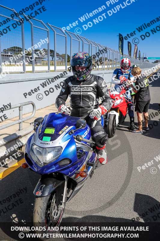 07th to 9th January 2019;Phillip Island;event digital images;motorbikes;no limits;peter wileman photography;trackday;trackday digital images