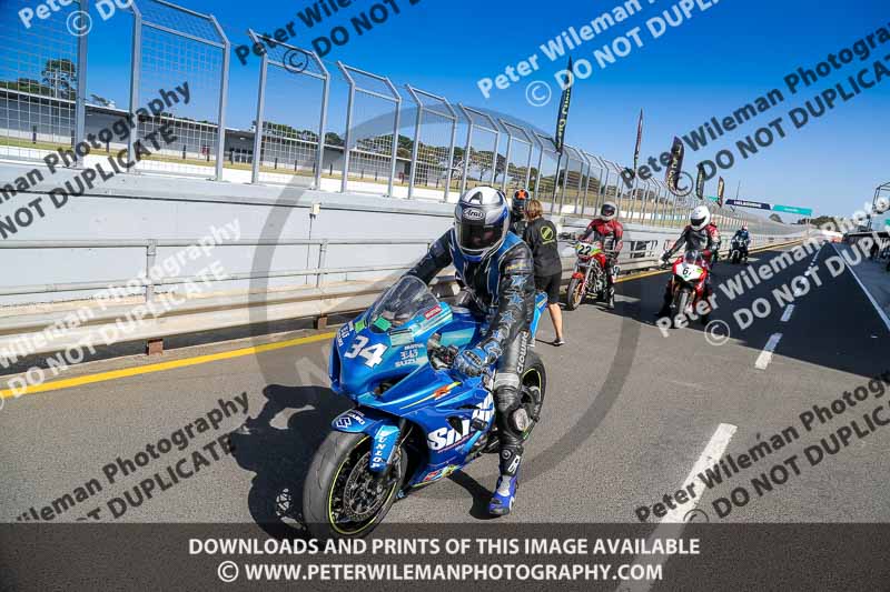 07th to 9th January 2019;Phillip Island;event digital images;motorbikes;no limits;peter wileman photography;trackday;trackday digital images