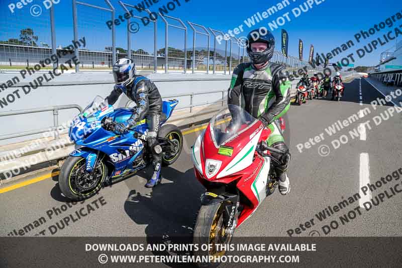 07th to 9th January 2019;Phillip Island;event digital images;motorbikes;no limits;peter wileman photography;trackday;trackday digital images