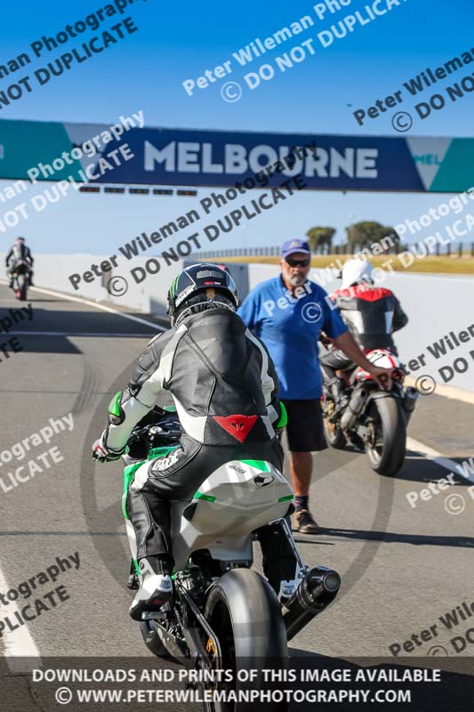 07th to 9th January 2019;Phillip Island;event digital images;motorbikes;no limits;peter wileman photography;trackday;trackday digital images