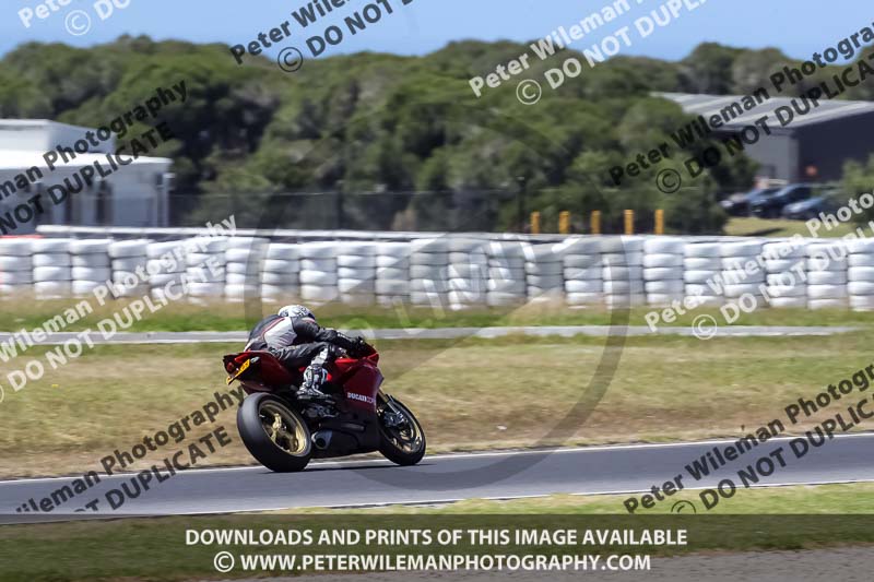 07th to 9th January 2019;Phillip Island;event digital images;motorbikes;no limits;peter wileman photography;trackday;trackday digital images