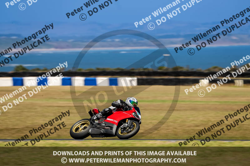 07th to 9th January 2019;Phillip Island;event digital images;motorbikes;no limits;peter wileman photography;trackday;trackday digital images