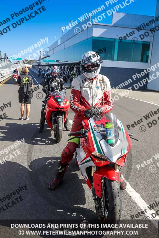 07th to 9th January 2019;Phillip Island;event digital images;motorbikes;no limits;peter wileman photography;trackday;trackday digital images