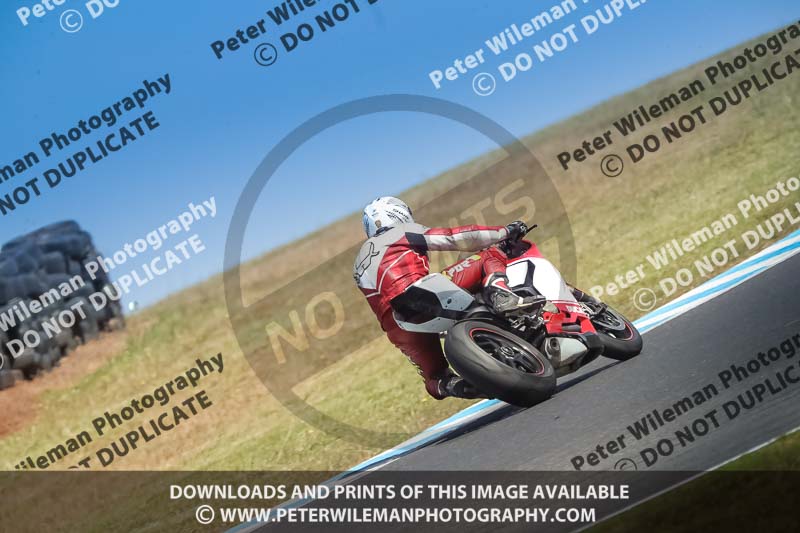 07th to 9th January 2019;Phillip Island;event digital images;motorbikes;no limits;peter wileman photography;trackday;trackday digital images